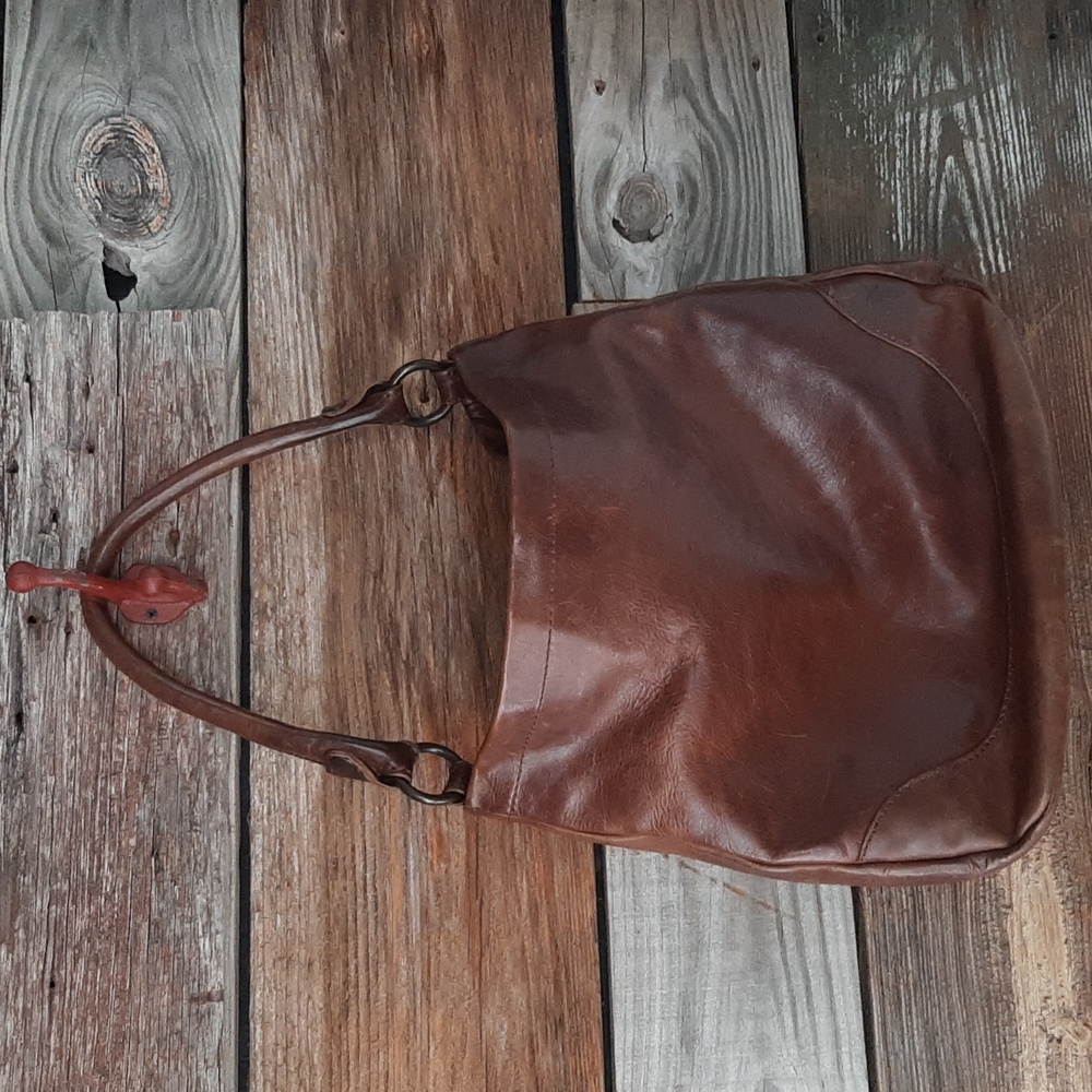 FRYE Melissa Leather Hobo/Crossbody/Shoulder Bag ..Cognac